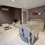 Pavillon 3 Dans Avec Piscine بيت للعطل *