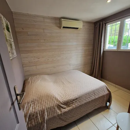 Pavillon 3 Dans Avec Piscine * Vendres