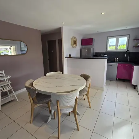 Pavillon 3 Dans Avec Piscine Ferienhaus *