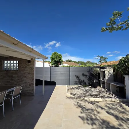 Ferienhaus Pavillon 3 Dans Avec Piscine Vendres