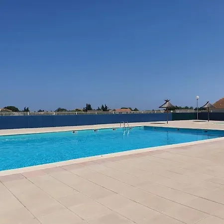 Holiday home Pavillon 3 Dans Avec Piscine *