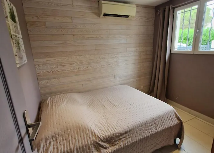 Pavillon 3 Dans Avec Piscine * Vendres